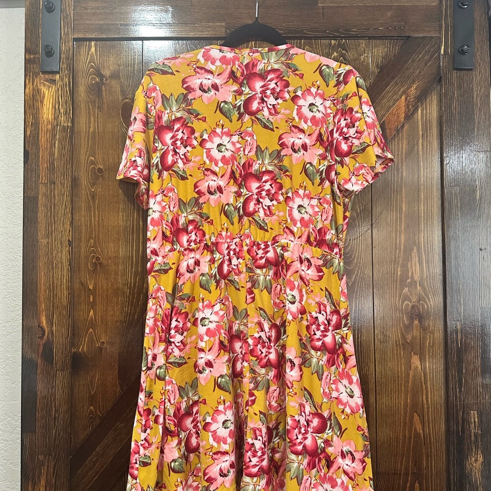 Pinc Red and Pink Floral Dress - Picture 2 of 3